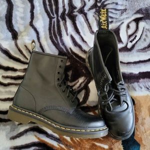 Doc Marten’s black 1460 sz 7